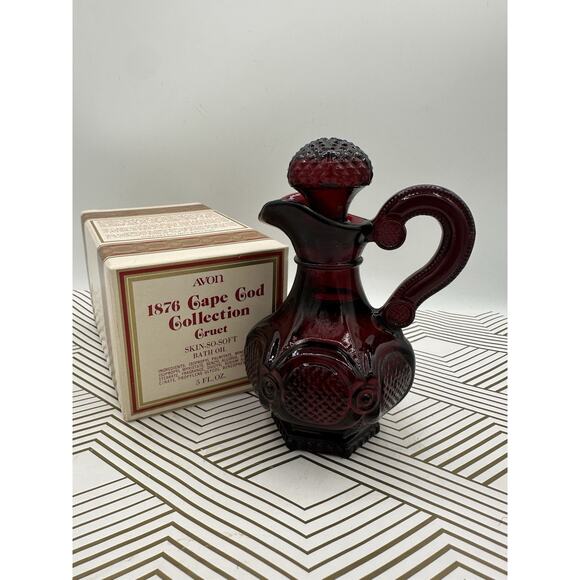 Vintage 1876 Avon Ruby Red Cape Cod Collection Perfume Bottle Full - Picture 1 of 5